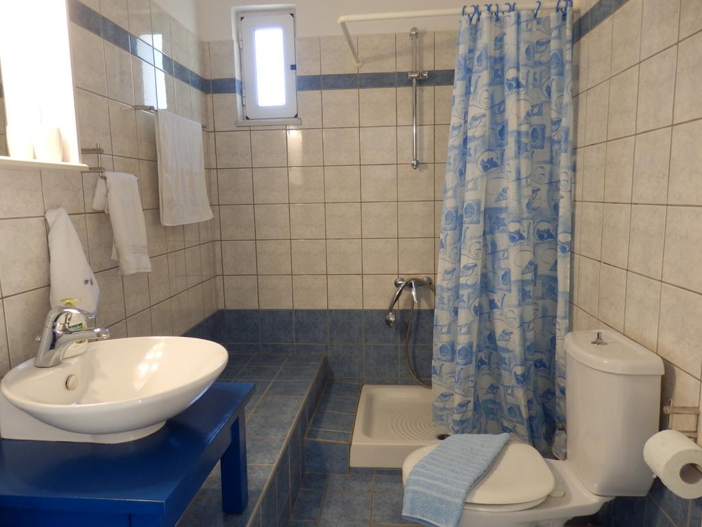 Tavronitis Maro Suites מראה חיצוני תמונה