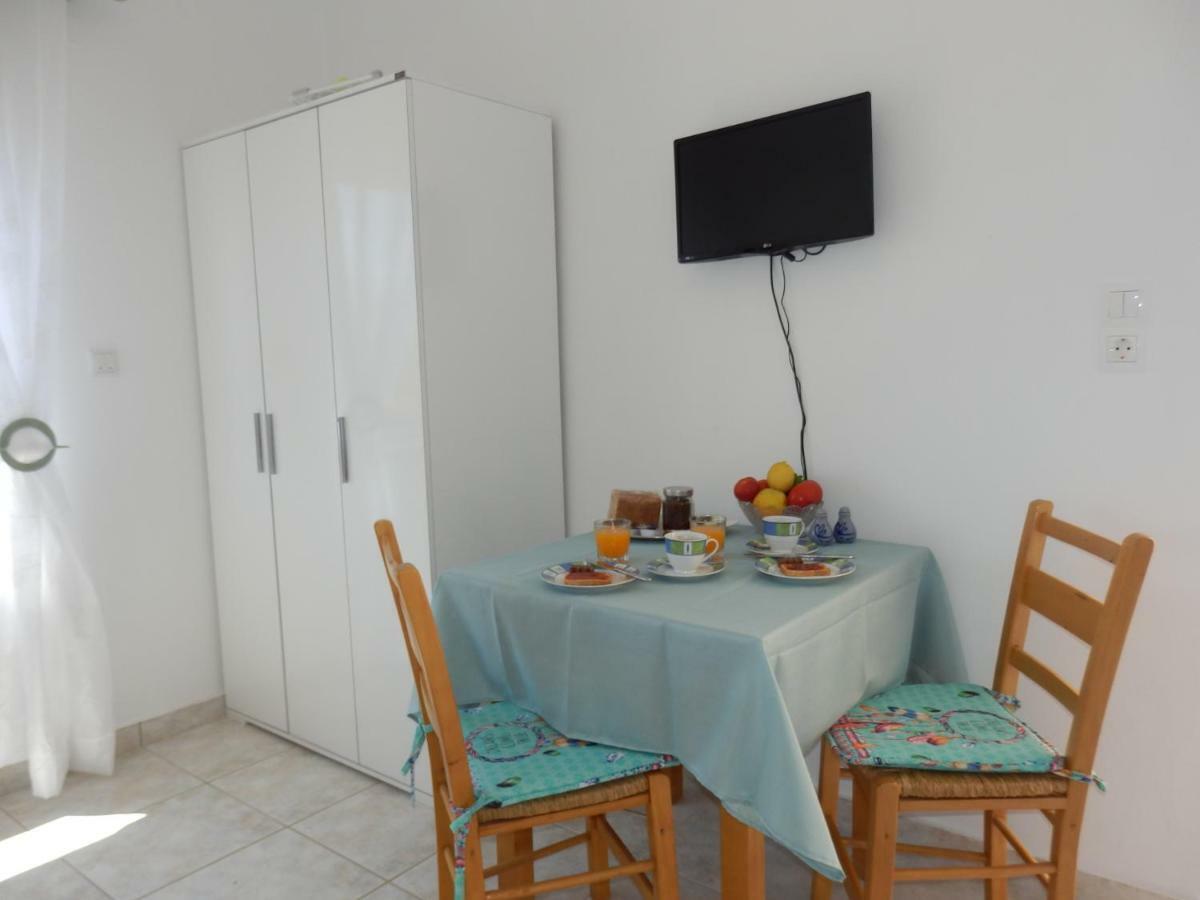 Tavronitis Maro Suites מראה חיצוני תמונה